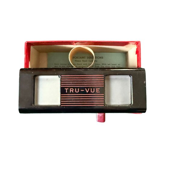 Vintage  Working Tru-Vue Film Viewer with 14 films Made in U. S. A. - Picture 1 of 6
